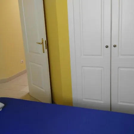 Casa *